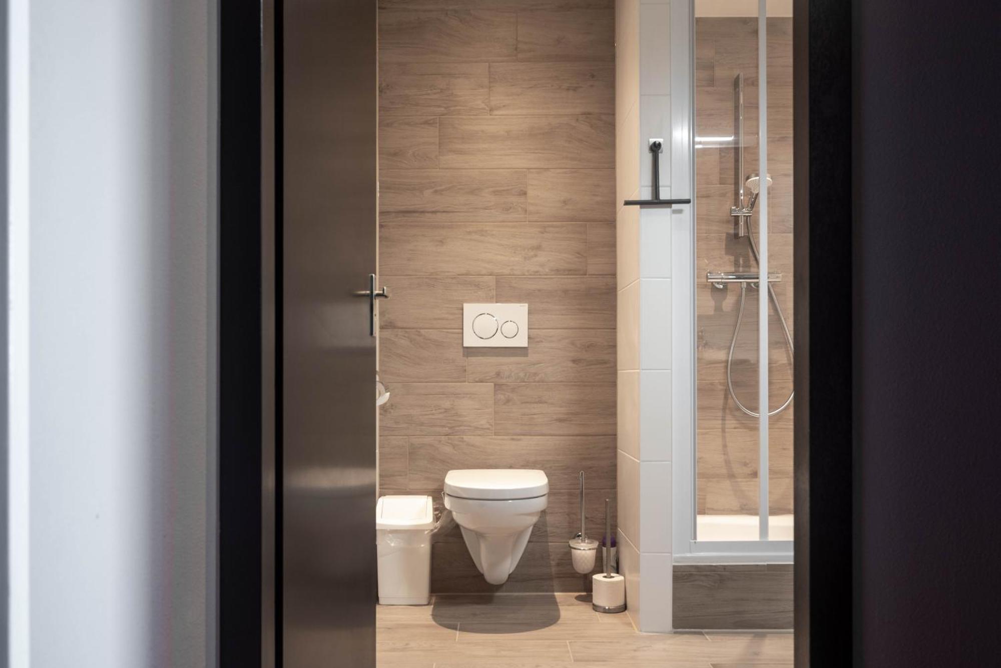 Zuiderzeestate 35, Prachtig Appartement Aan Het Ijsselmeer Makkum Luaran gambar